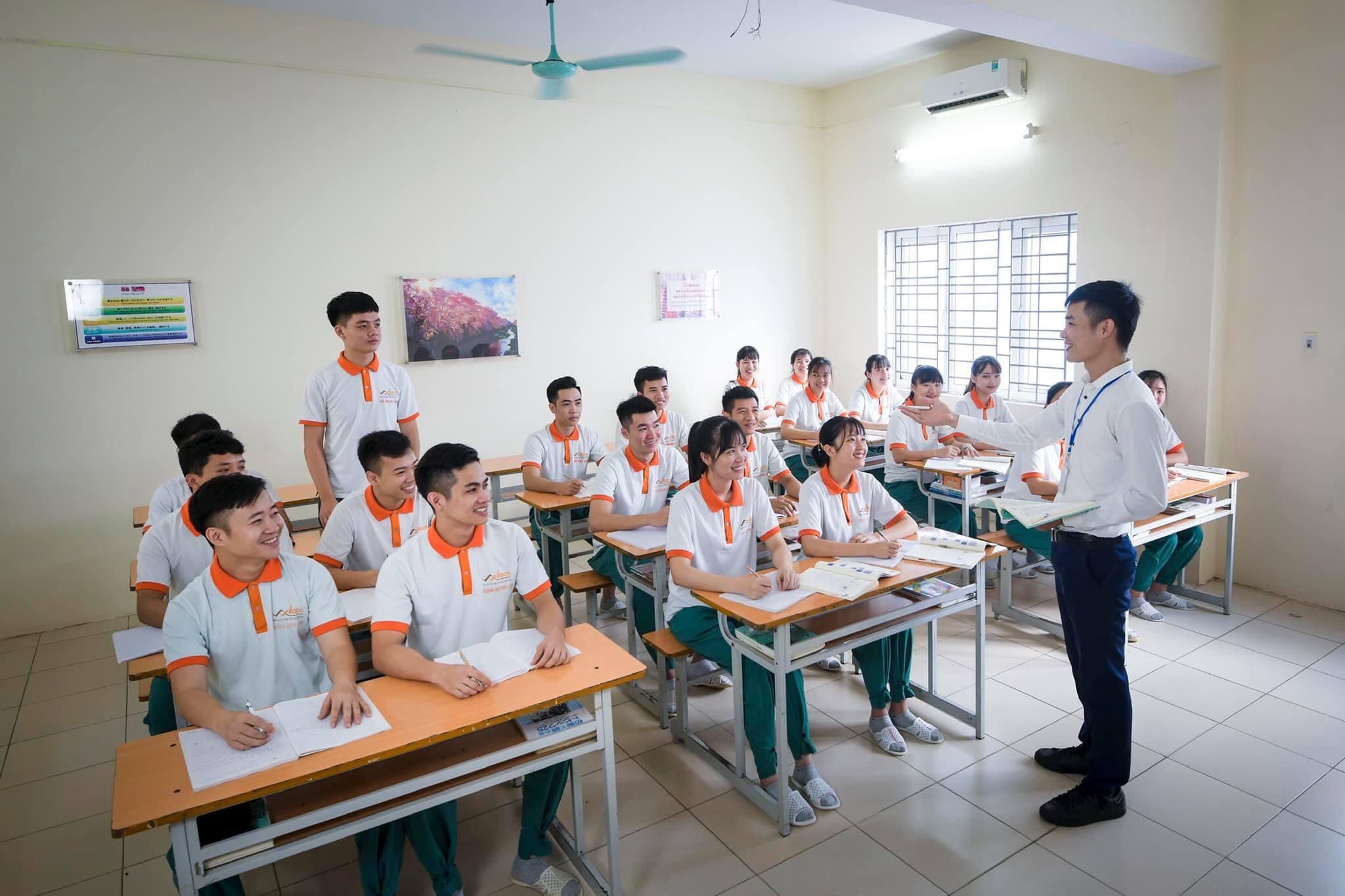 Hình ảnh tại lớp học tiếng Nhật đi Xuất khẩu lao động của các bạn thực tập sinh Vilaco (Ảnh: Vilaco)